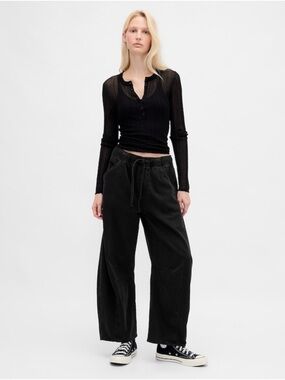 GAP Mid Rise Barrel Drawstring Jeans - Black